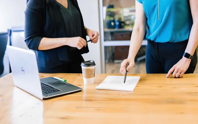 What technology should I choose: Magento or Shopware?